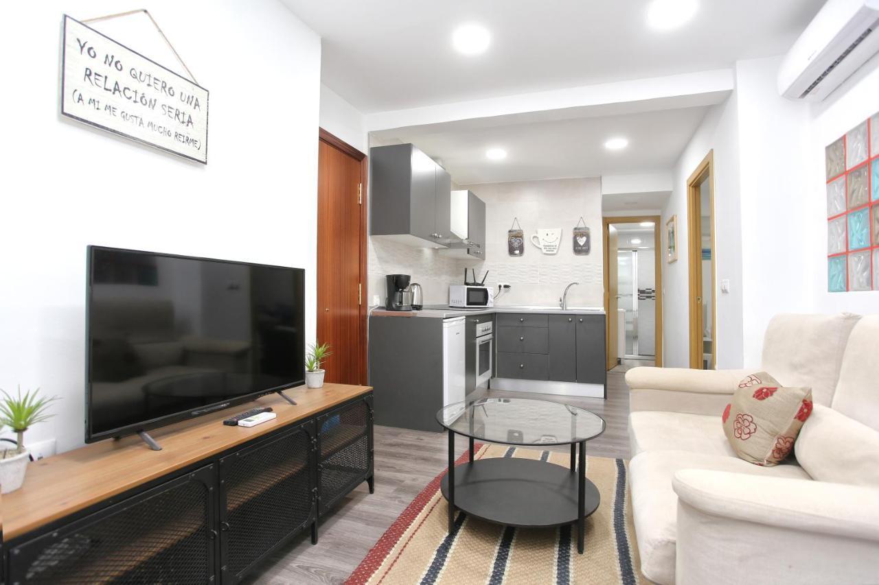 Apartamento En Calle Mendoza - Zona Huelin & 300 Mts De La Playa Appartamento Málaga Esterno foto