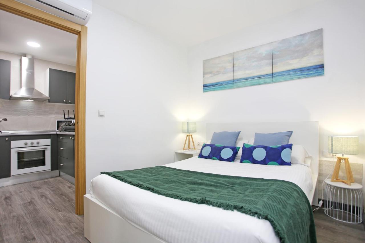 Apartamento En Calle Mendoza - Zona Huelin & 300 Mts De La Playa Appartamento Málaga Esterno foto