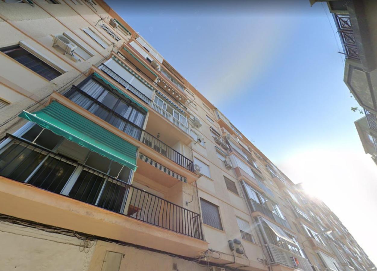Apartamento En Calle Mendoza - Zona Huelin & 300 Mts De La Playa Appartamento Málaga Esterno foto